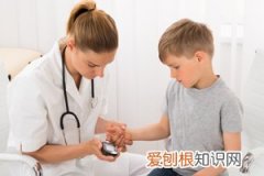 儿童荨麻疹怎么止痒最快，怎么快速治疗儿童荨麻疹？