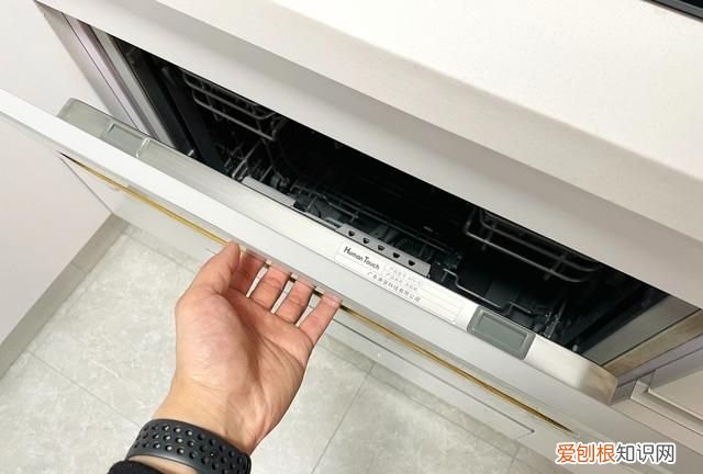 省水省电洗得快买哪款洗碗机 家用洗碗机什么烘干方式好
