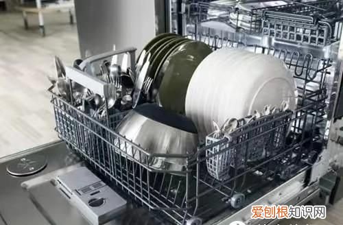 省水省电洗得快买哪款洗碗机 家用洗碗机什么烘干方式好