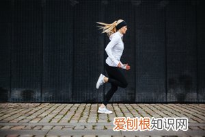 女生练普拉提还是瑜伽好呢 ,女生练瑜伽好还是普拉提好