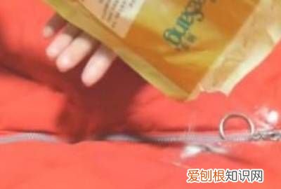 太空棉的衣服怎么清洗才干净 ，太空棉的衣服怎么清洗视频？