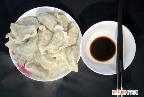 冬至吃煎饺可以，冬至节可以吃饺子吗