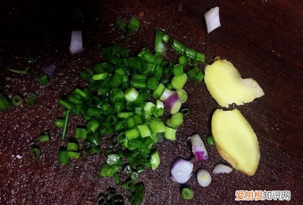 粉蒸牛肉的做法，川味粉蒸牛肉的家常做法