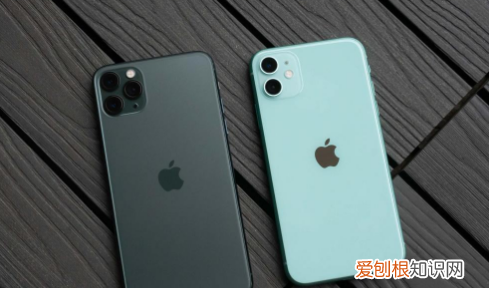 iphone拿开耳朵屏幕不亮