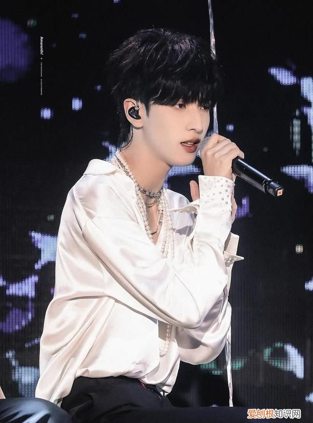 严浩翔自我介绍