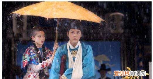 抖音的热门小说怎么找，怎么搜索当前最热门的小说