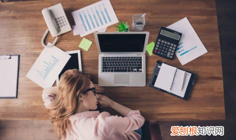 教你如何解决精神离职，如何看待打工人精神离职?