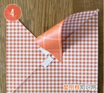 怎么用纸折风车，如何用纸折风车视频