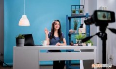 直播不露脸的虚拟直播间怎么弄