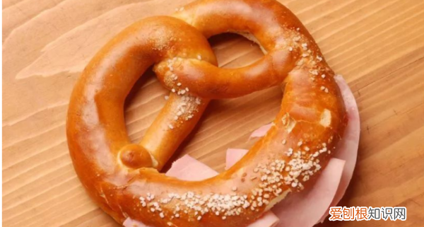 德国碱水面包为什么能吃,碱水球面包的好处和坏处