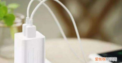 充电器充电的时候有滋滋的声音是为什么