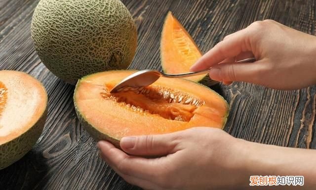 糖尿病人可以吃香瓜哈密瓜吗 哈密瓜血糖高的人可以吃吗?