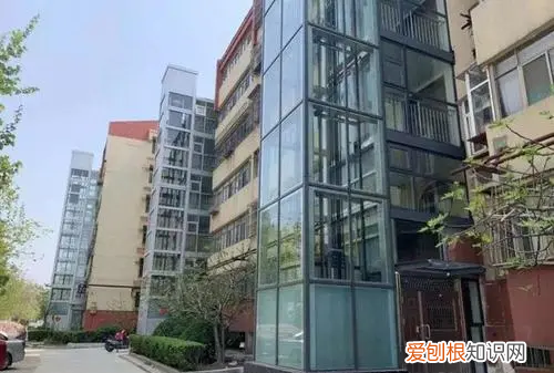 住在底层的业主还要交电梯费，一楼需要交电梯费和电梯维护费吗
