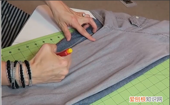 衣服肩宽了怎么改小，衣服肩太露了怎么处理