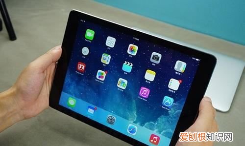 ipad2.9寸与a4纸大小