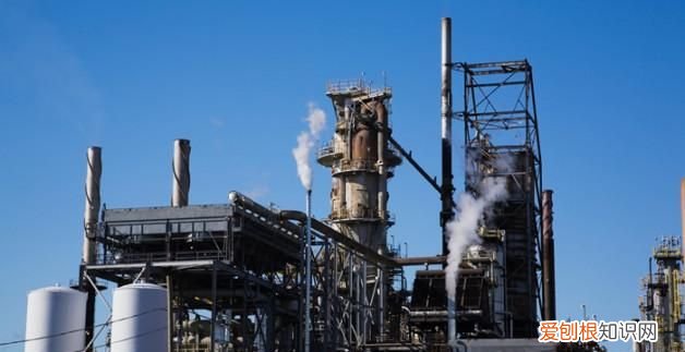 化工厂对人体的危害有哪些，化工厂周边的气味到底有没有危害