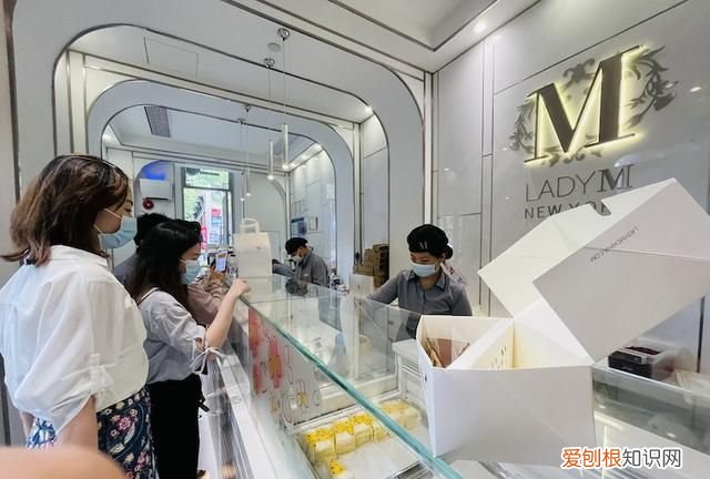 商业秘密｜网红蛋糕单价2000元、克莉丝汀年亏1亿！烘焙行业有多内卷