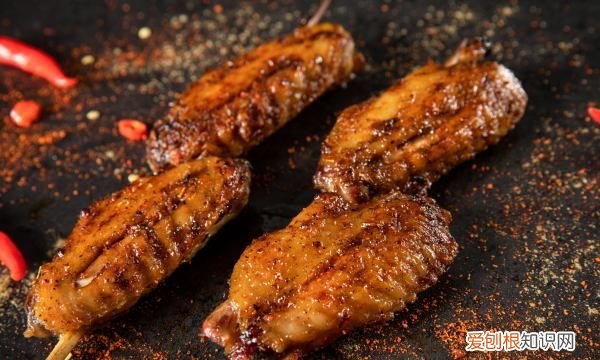 奥尔良鸡翅怎么做好吃,如何烤奥尔良鸡翅根最简单做法