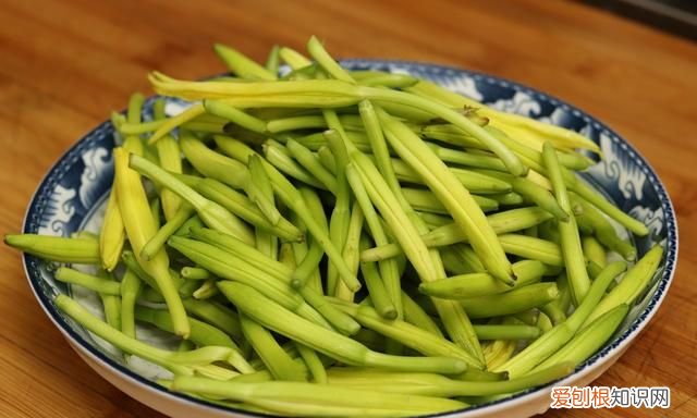 经常吃黄花菜对我们有什么好处?