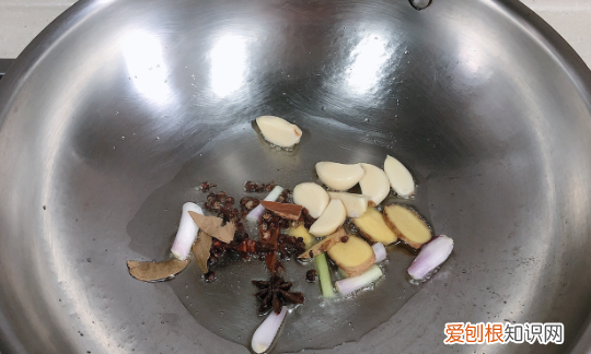 炒鸡的做法 最正宗的做法，炒鸡的做法最正宗的做法视频