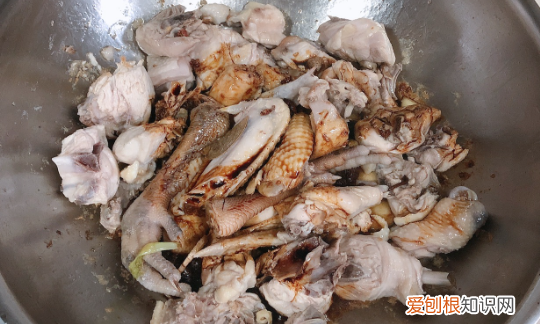 炒鸡的做法 最正宗的做法，炒鸡的做法最正宗的做法视频