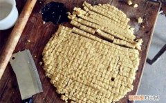 用土豆怎么钓鱼，怎样用土豆做薯条的过程