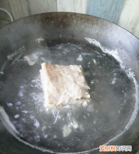 回锅肉有哪些配菜,回锅肉和什么菜炒最好