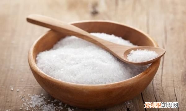 不锈钢锅烧焦了怎么清洗,烧糊的不锈钢锅怎么清洗掉黑垢