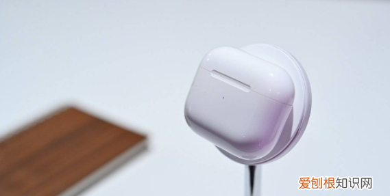 如何使用AirPods，airpods使用方法和技巧