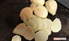 茨菇炒之前要焯水