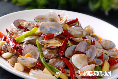 养花甲要给花甲吃东西吗,花甲如何养着不会死