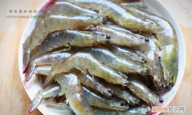 煮虾应该是凉水下锅还是开水下锅