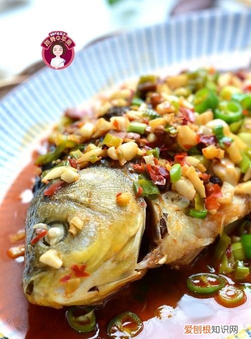 怎么炒鲫鱼,青椒炒鲫鱼汤的做法