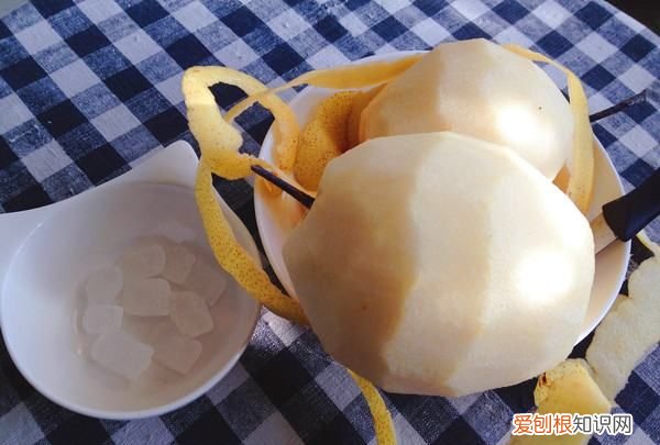 冰糖雪梨做法,冰糖雪梨水怎么煮