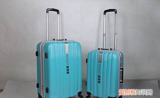 飞机随身行李限重多少,乘飞机随身行李箱大小规定尺寸及重量