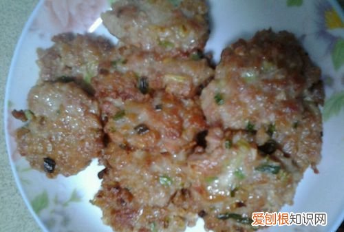 肉饼怎么炒，煎肉饼的做法煎肉饼怎么做好吃煎肉饼的家常