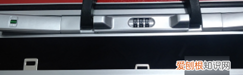 如何设置行李箱密码,行李箱密码锁如何设置