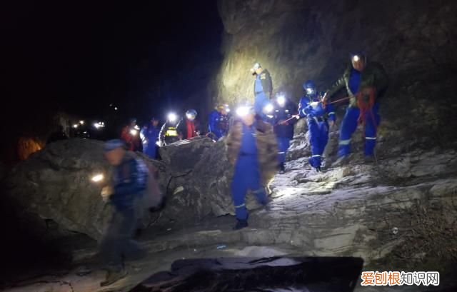 北京9级大风女驴友被吹下悬崖