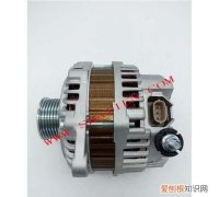 汽车发电机正常发电是多少伏，汽车发电机能发出多少佤的电