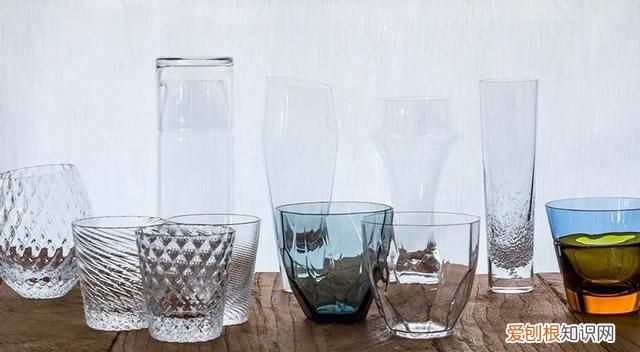 各种杯子用日语怎么说 日语中的杯子和水桶的区别