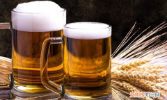 啤酒过期了没开封还能喝，过期的啤酒还能喝吗喝了有事吗