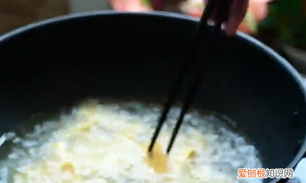 拔丝地瓜的做法家常，拔丝地瓜的制作方法及步骤图示