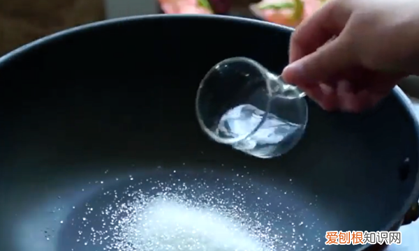 拔丝地瓜的做法家常，拔丝地瓜的制作方法及步骤图示