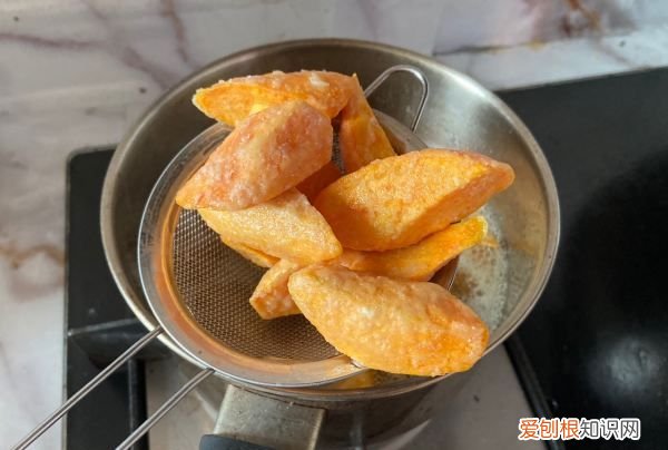 拔丝地瓜的做法家常，拔丝地瓜的制作方法及步骤图示