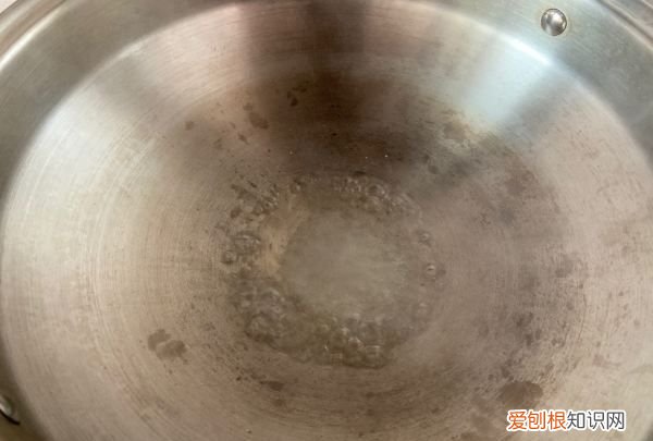 拔丝地瓜的做法家常，拔丝地瓜的制作方法及步骤图示