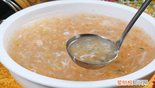 面粉勾芡和淀粉勾芡的差别 勾芡是用淀粉还是生粉