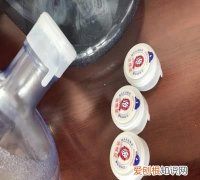 矿泉水打开后盖上盖子能放几天