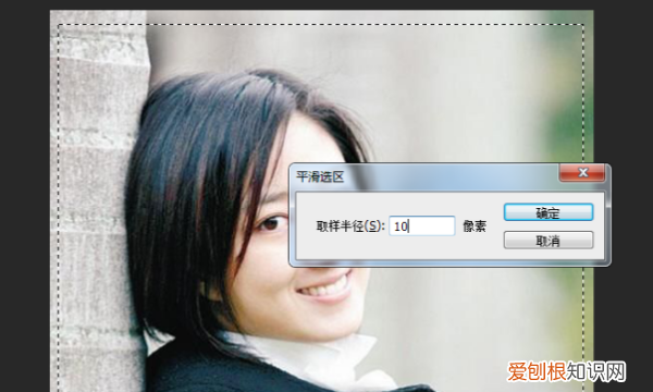 PS矩形咋地才可以变圆角，ps怎么把正方形的图片修成圆角