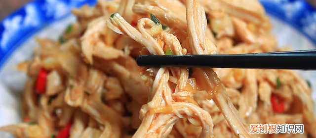 鸡肉用料酒焯水的正确方法,鸡肉焯水用放什么佐料吗