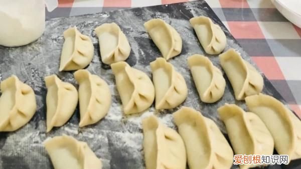 三十晚上吃饺子有什么讲究,夜晚吃饺子的讲究